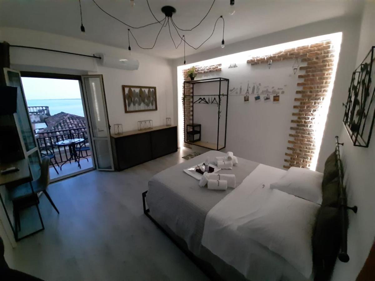 Bed and Breakfast Dame Crotone Exterior foto